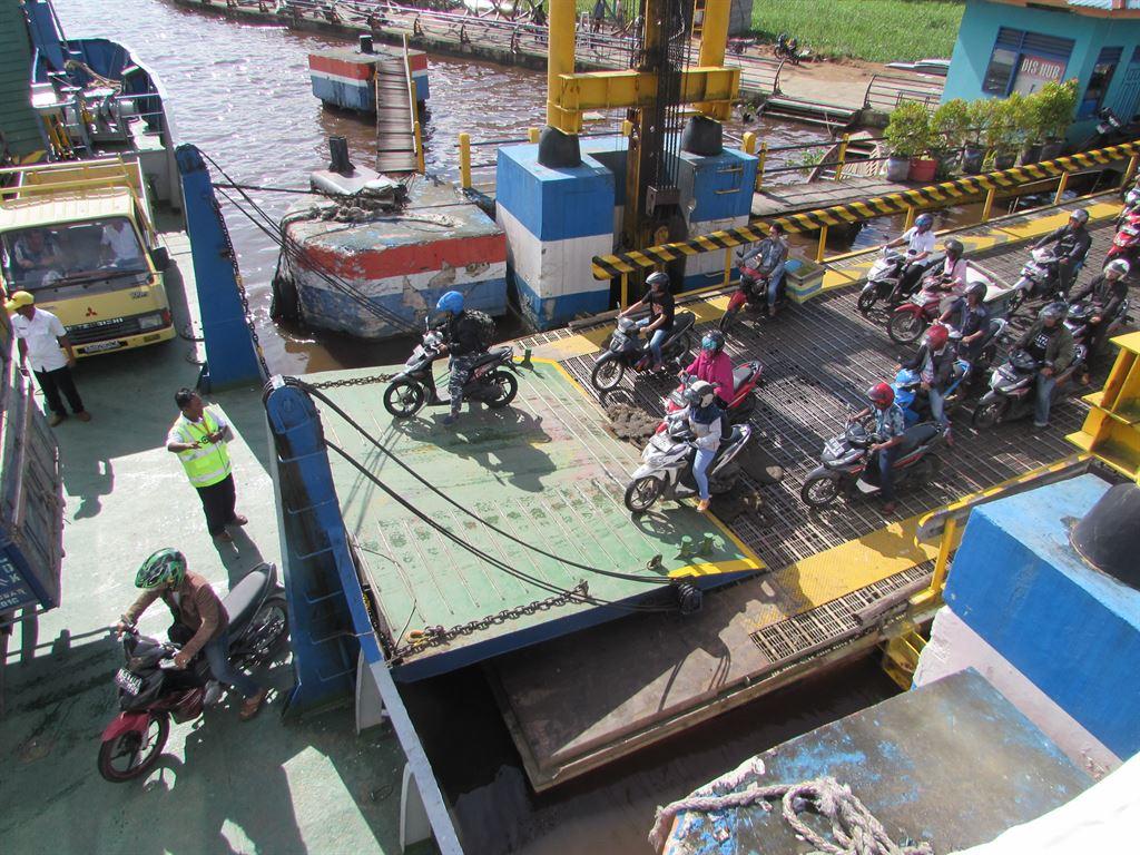 ferry1