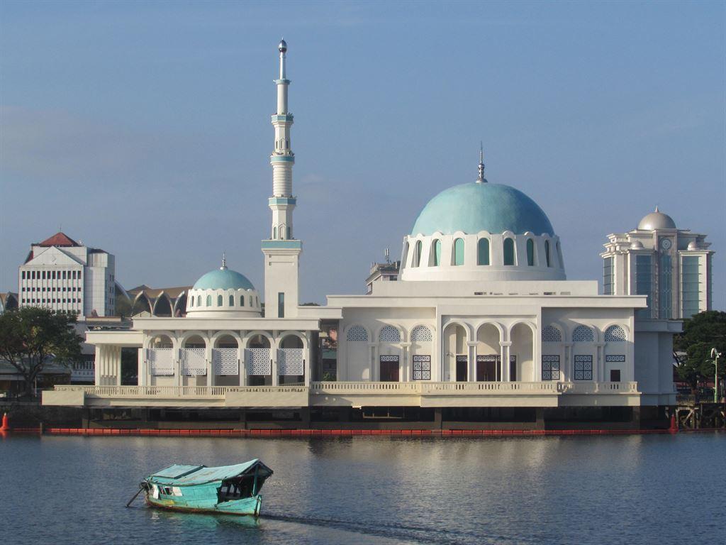mosque&boat