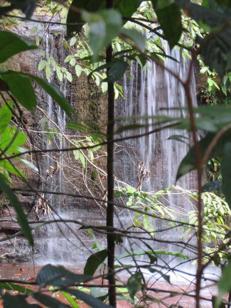 waterfall1