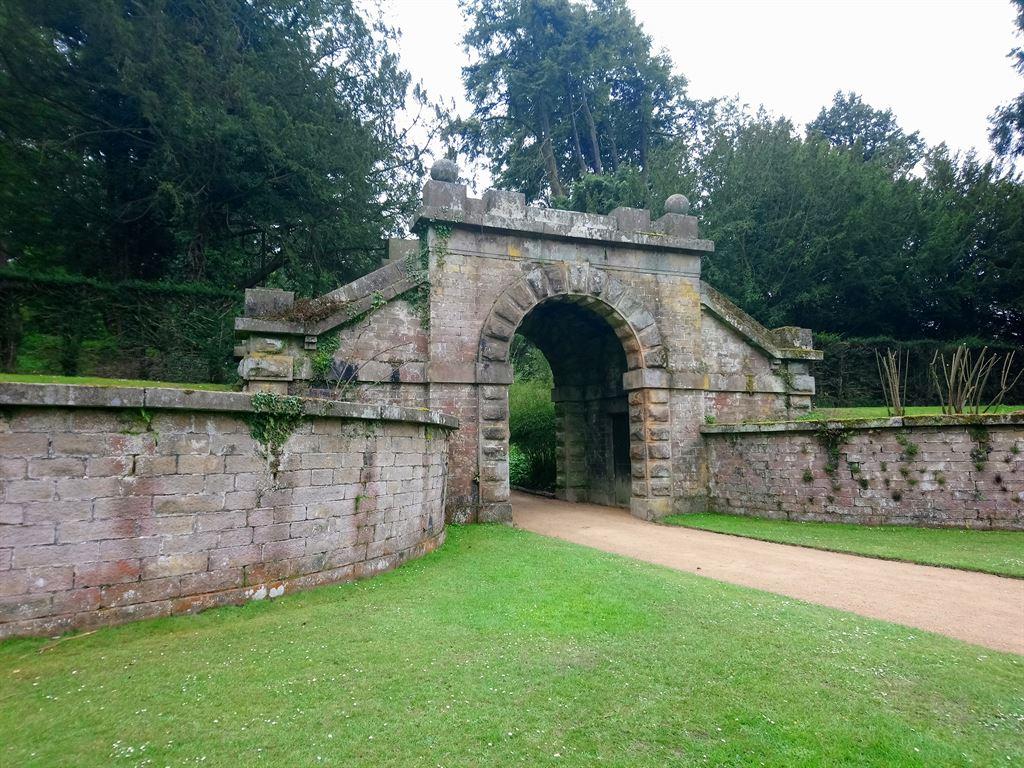 gate