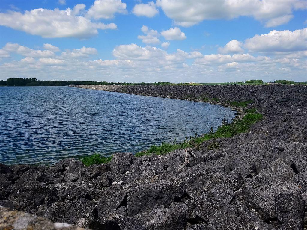 dam