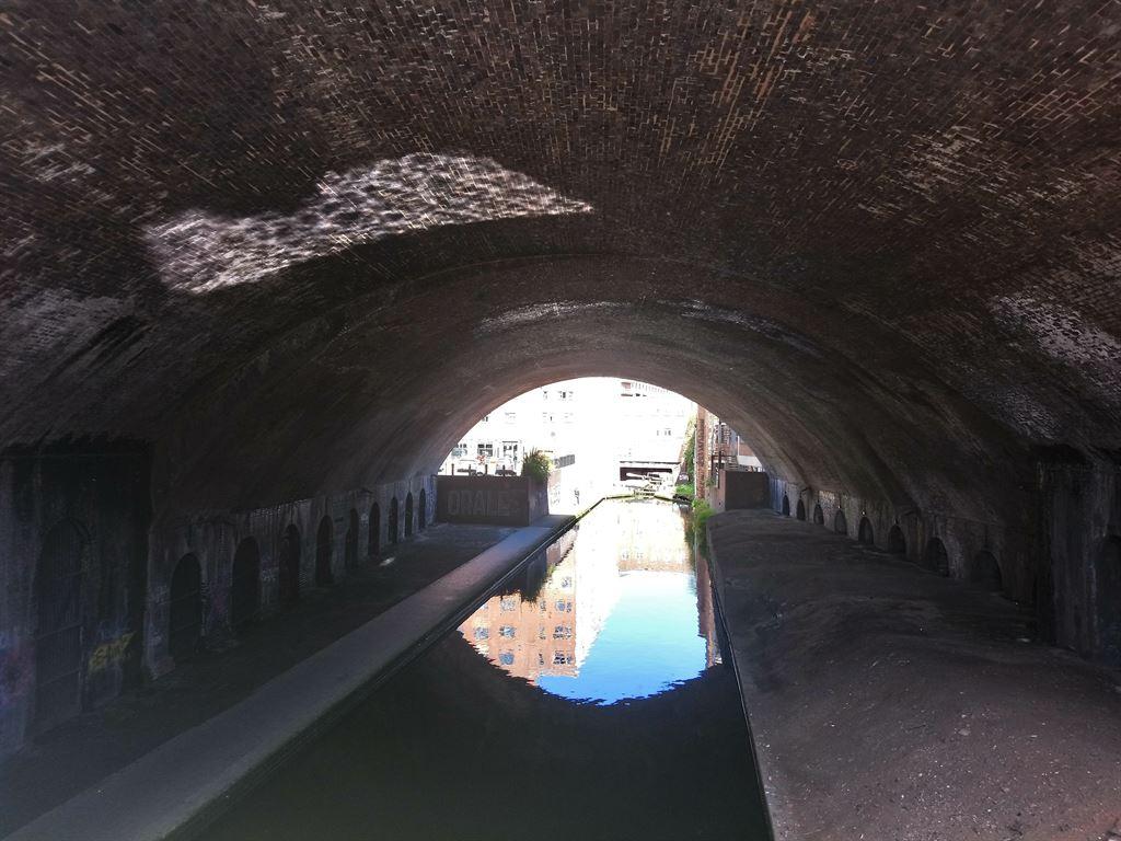 tunnel