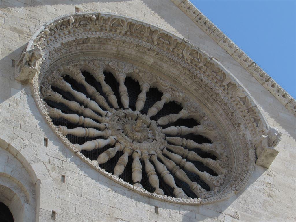 rosewindow
