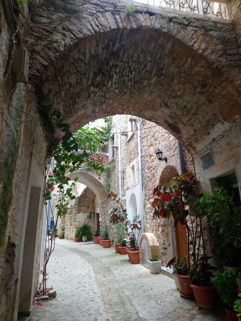 vaulting2