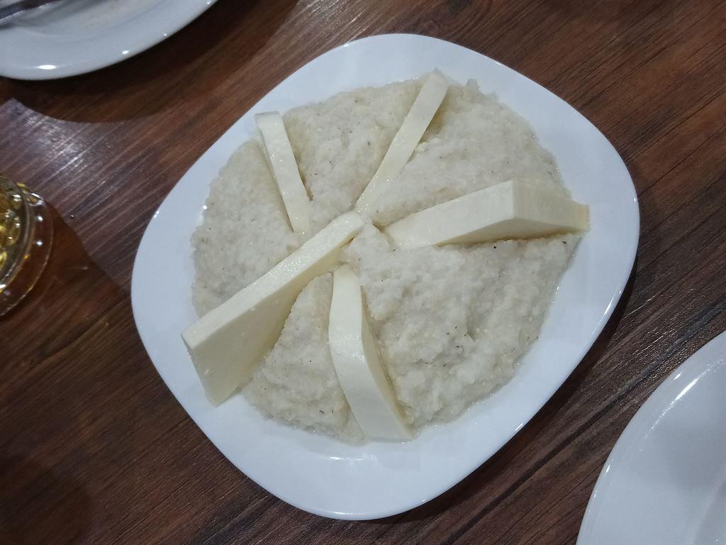 gomi