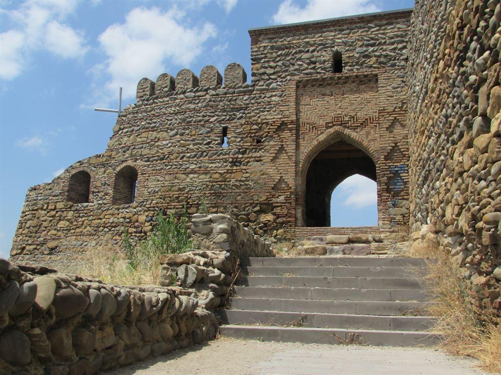 gate