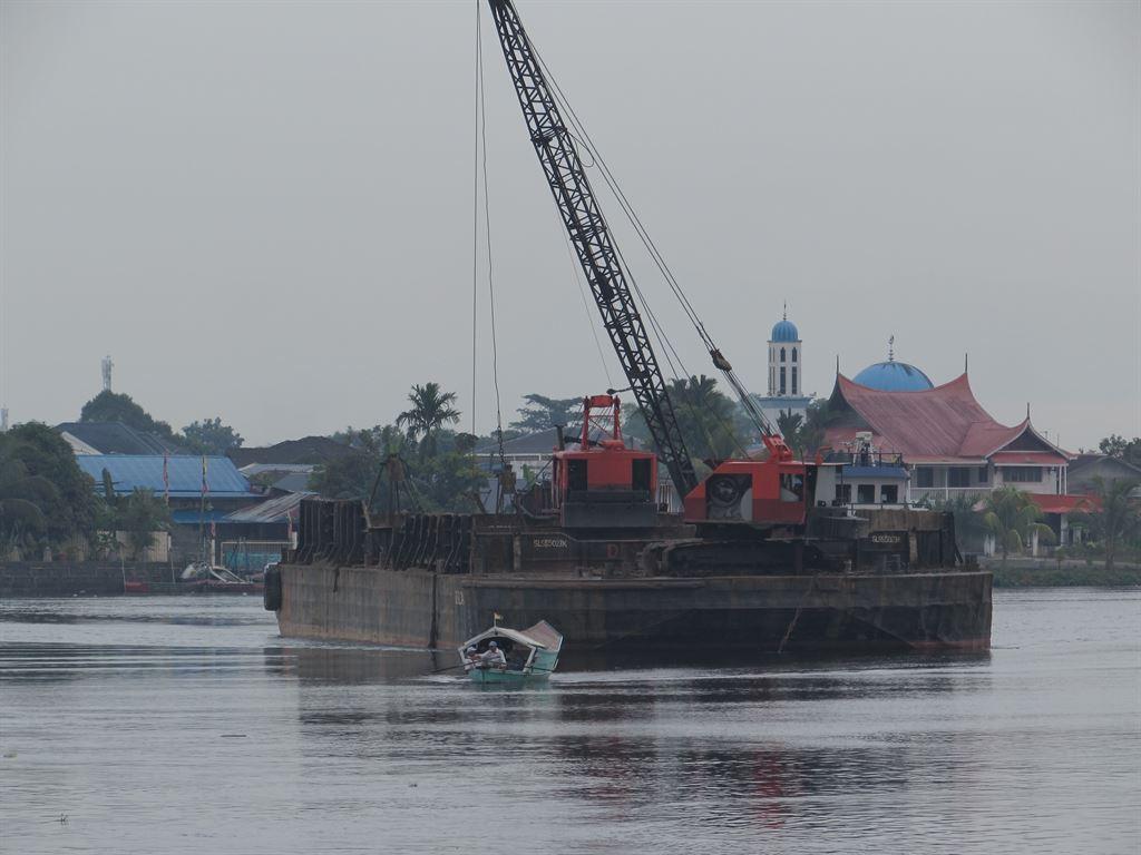 barge