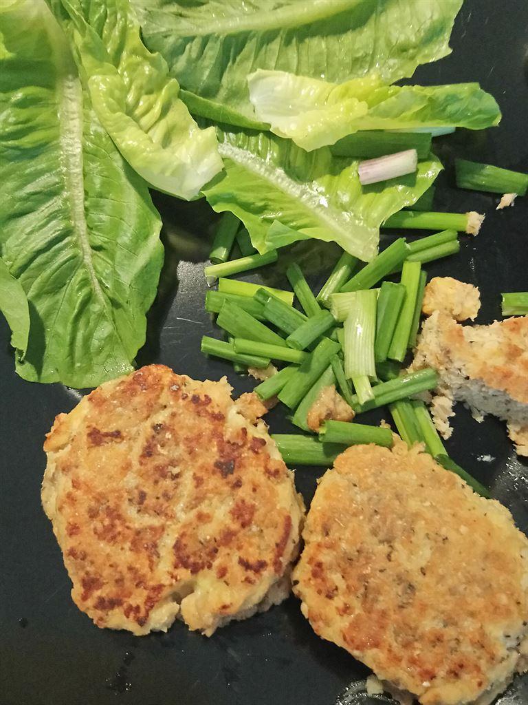 salmonpatties