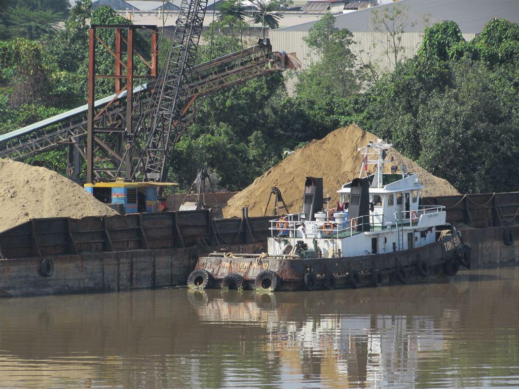 barge