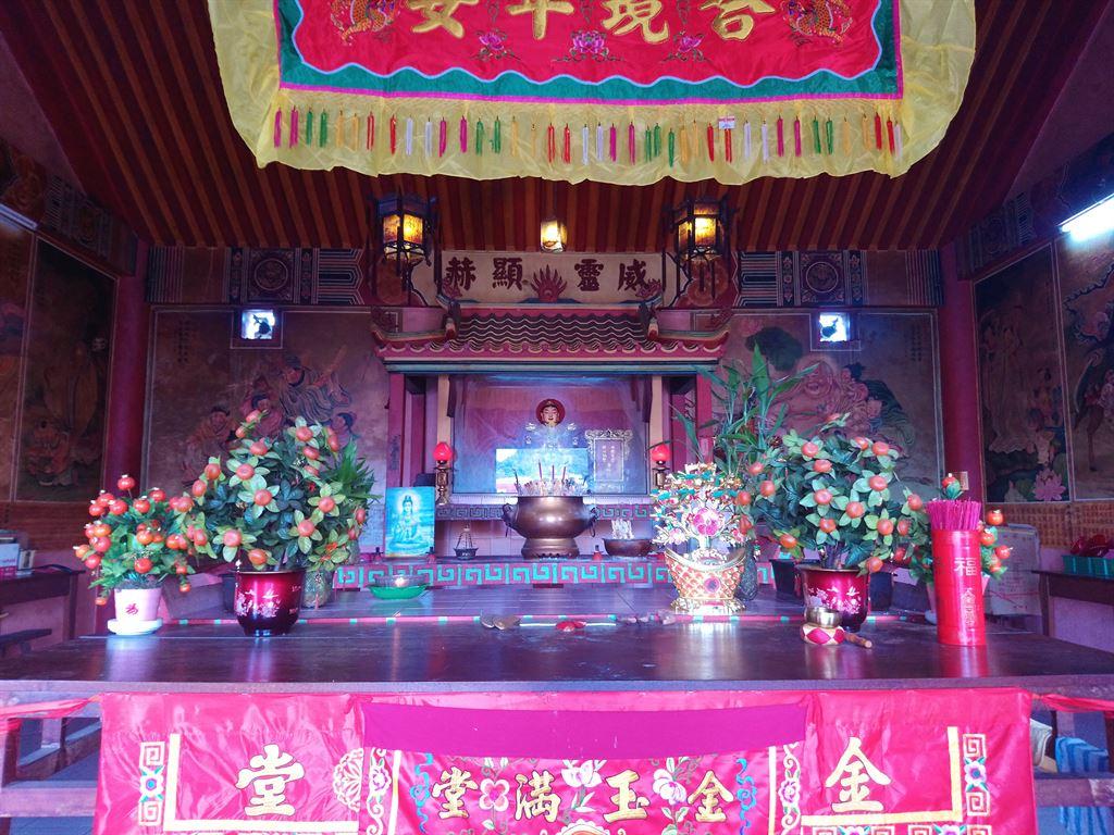 templeinterior