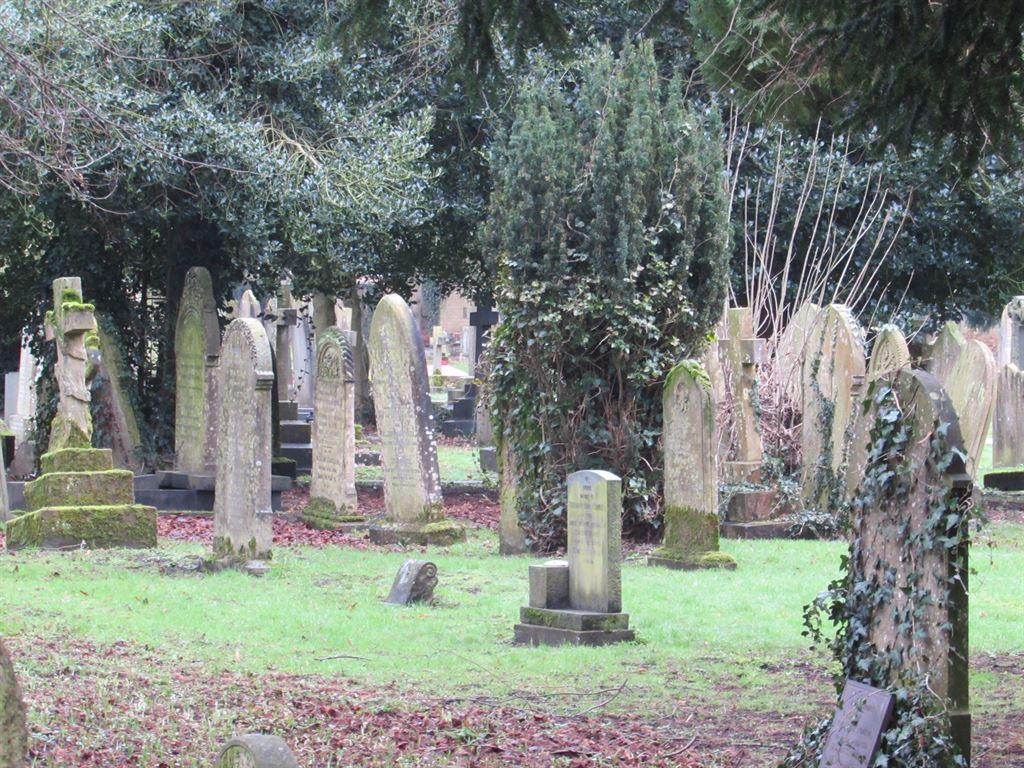 graves3