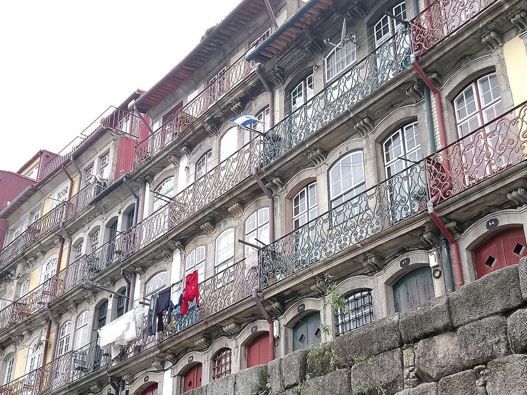 balconies