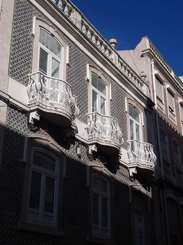 balconies