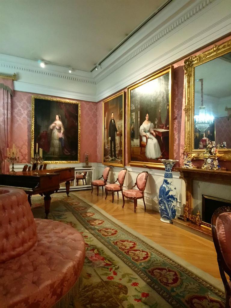 pinkroom