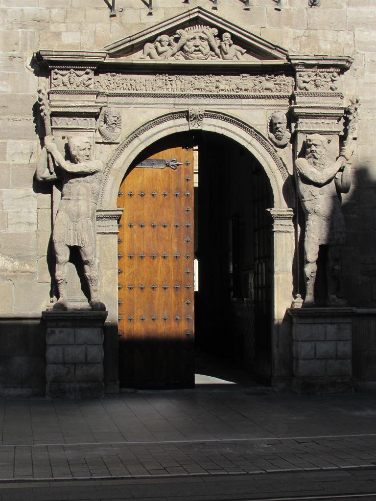 gate1