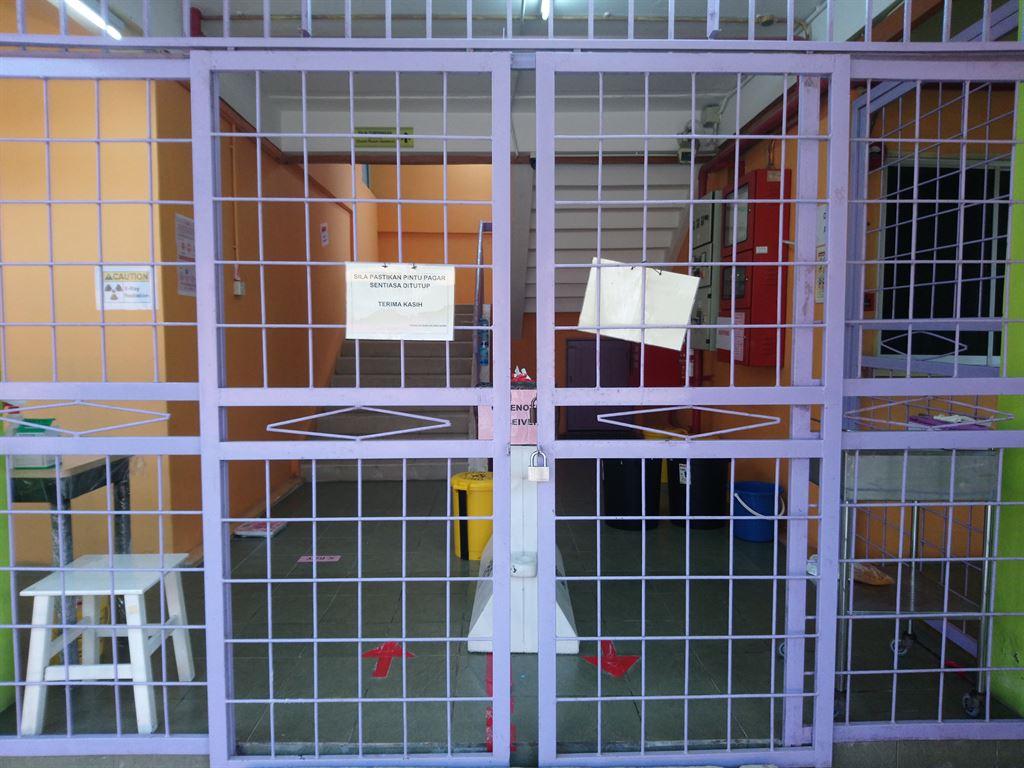 gates