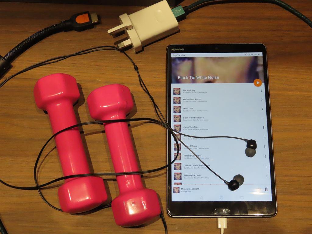 stilllifewithheadphones