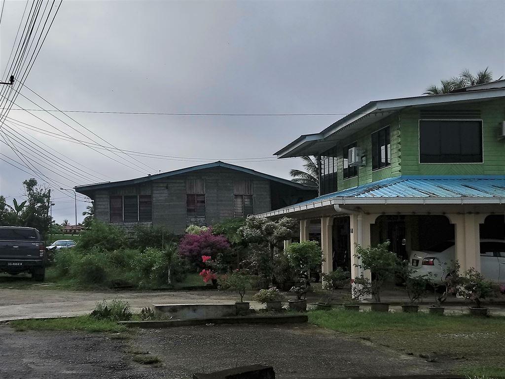 kampung1