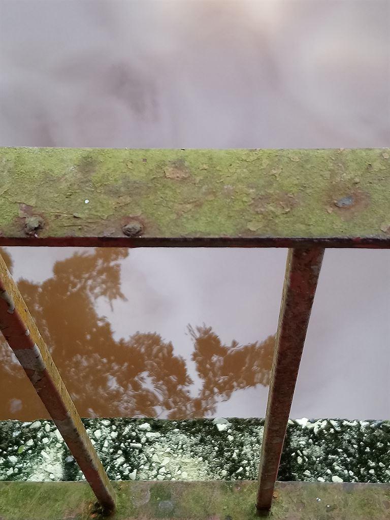 railing