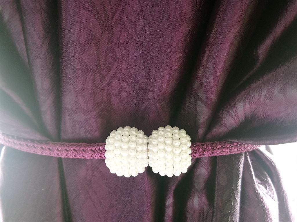 curtainties