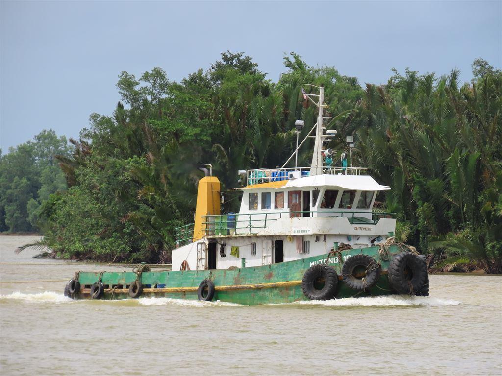 tug