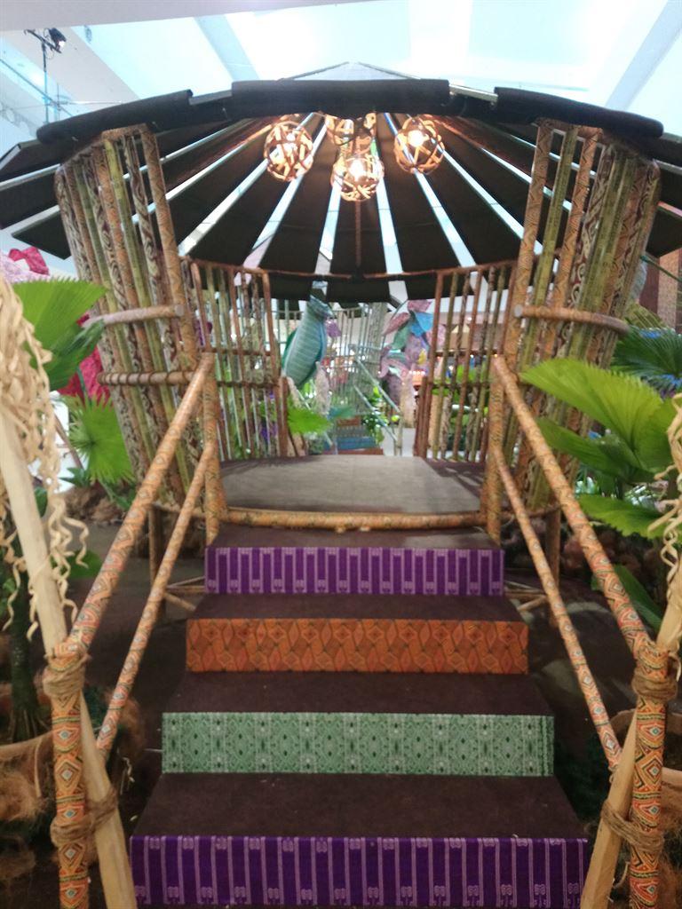steps