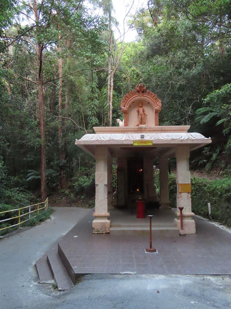 shrine2