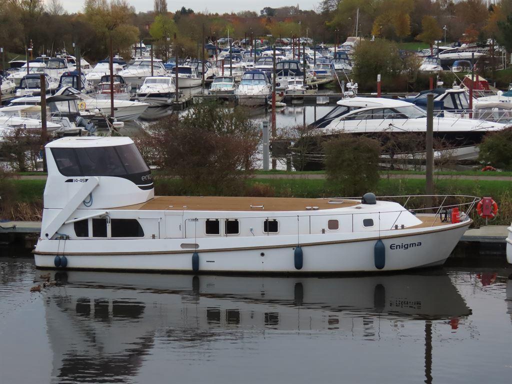 marina