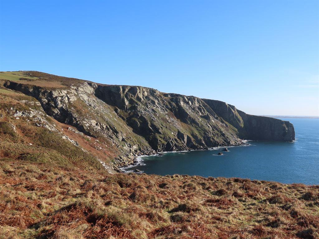 cliff2