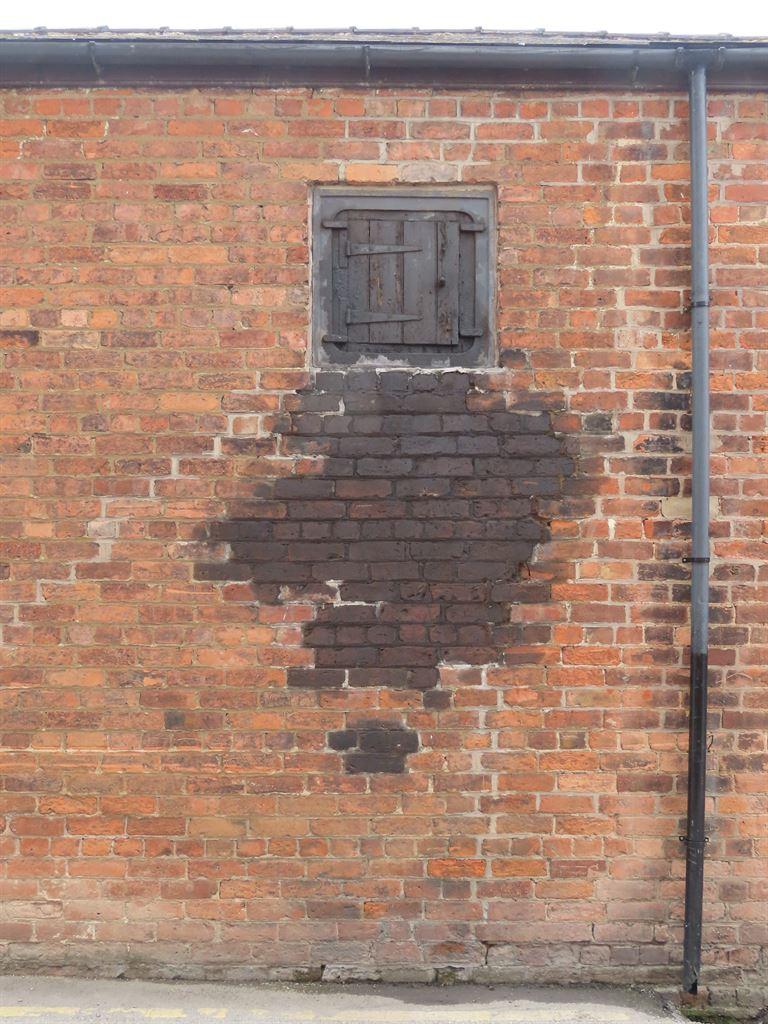 brickstain
