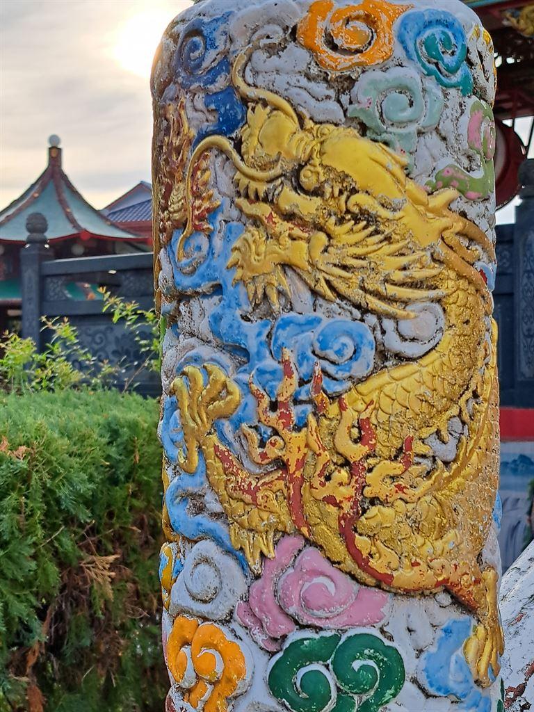 pillar