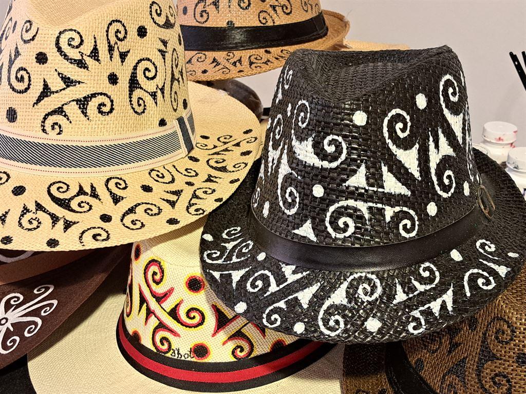 hats1
