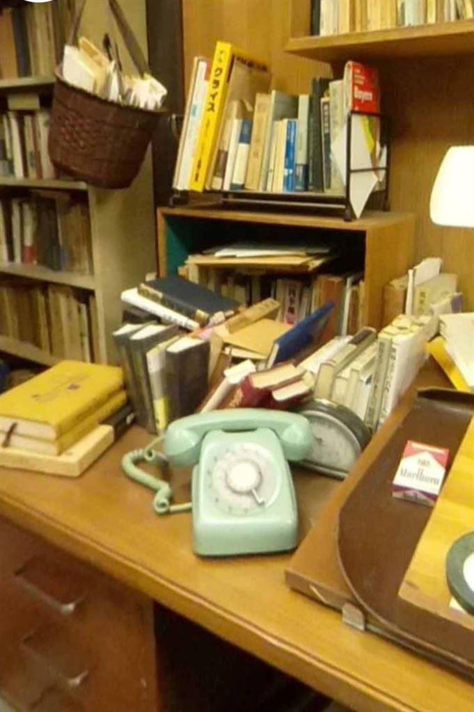 desk