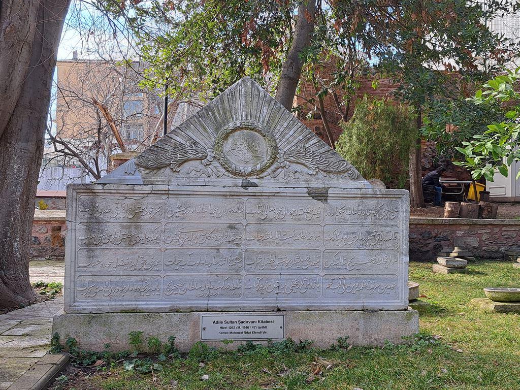 grave