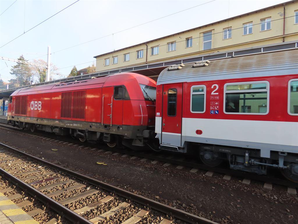 trainext