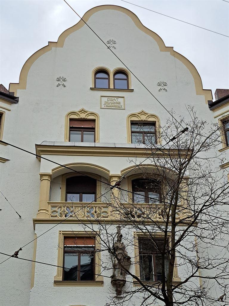 gable