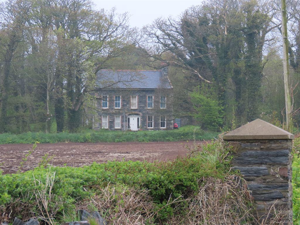 farmhouse