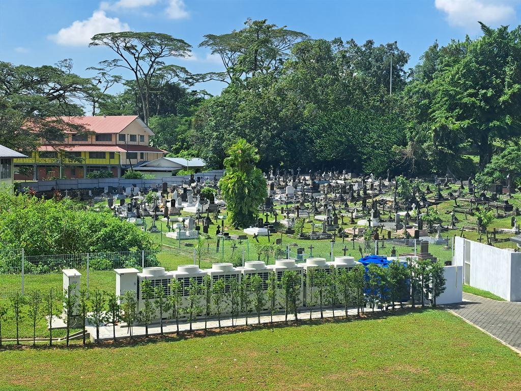 graveyard2