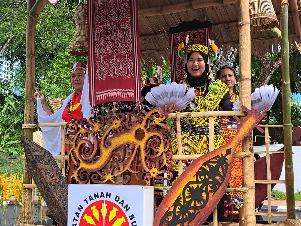 float1
