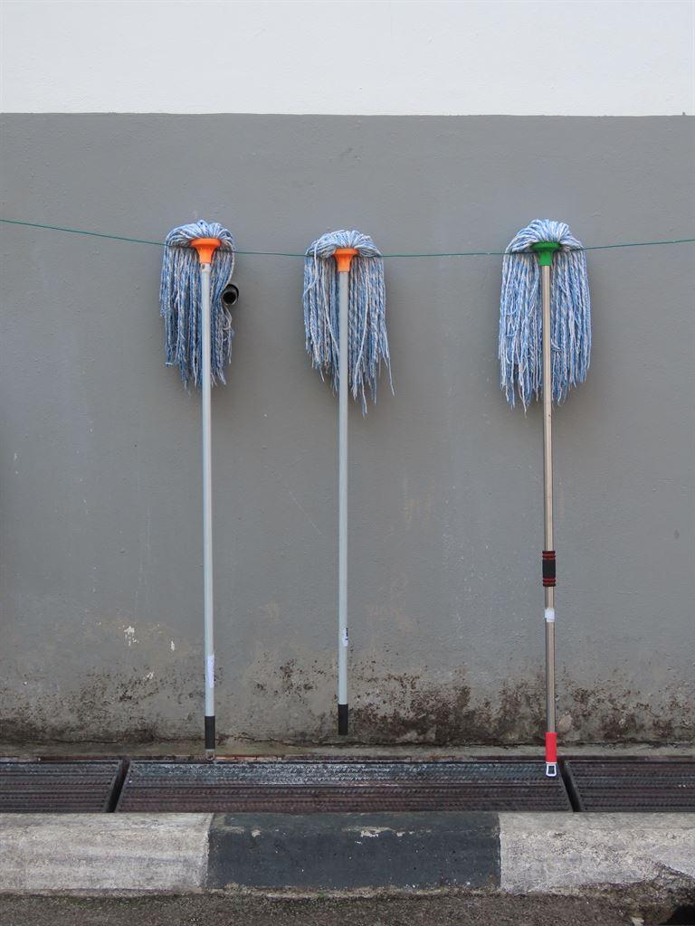 mops
