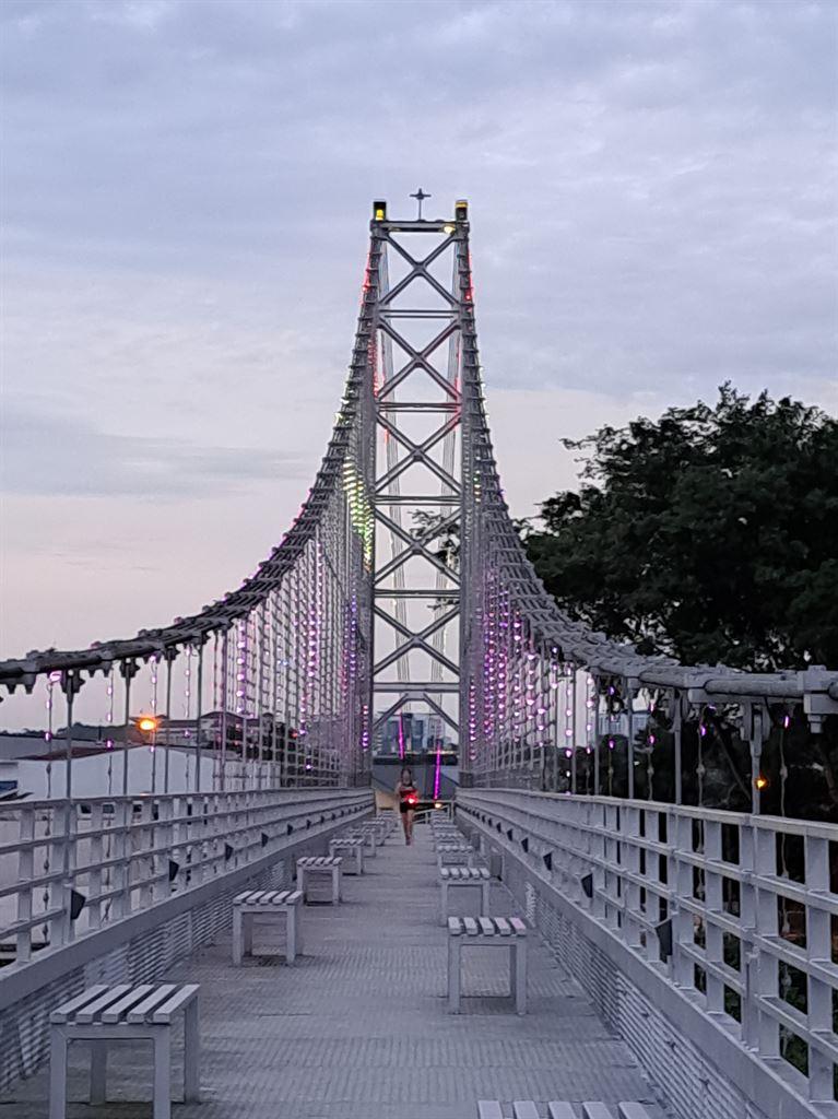 sparklybridge