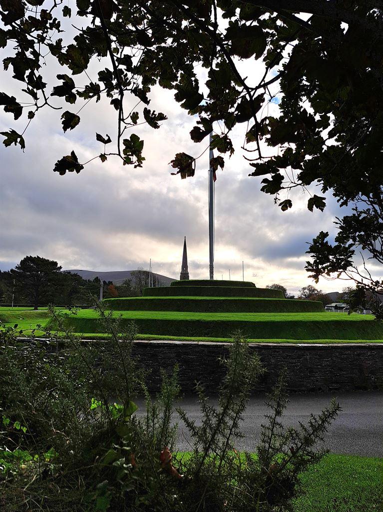 hill2
