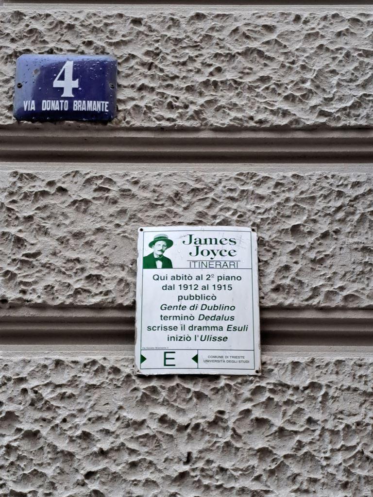 plaque