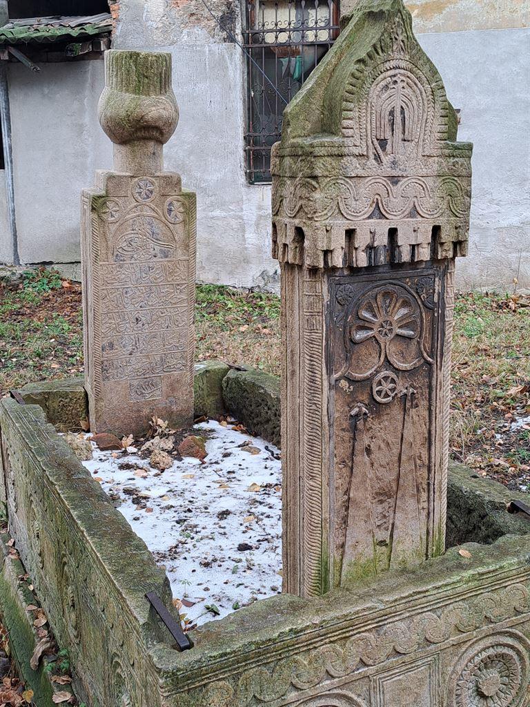 graves5