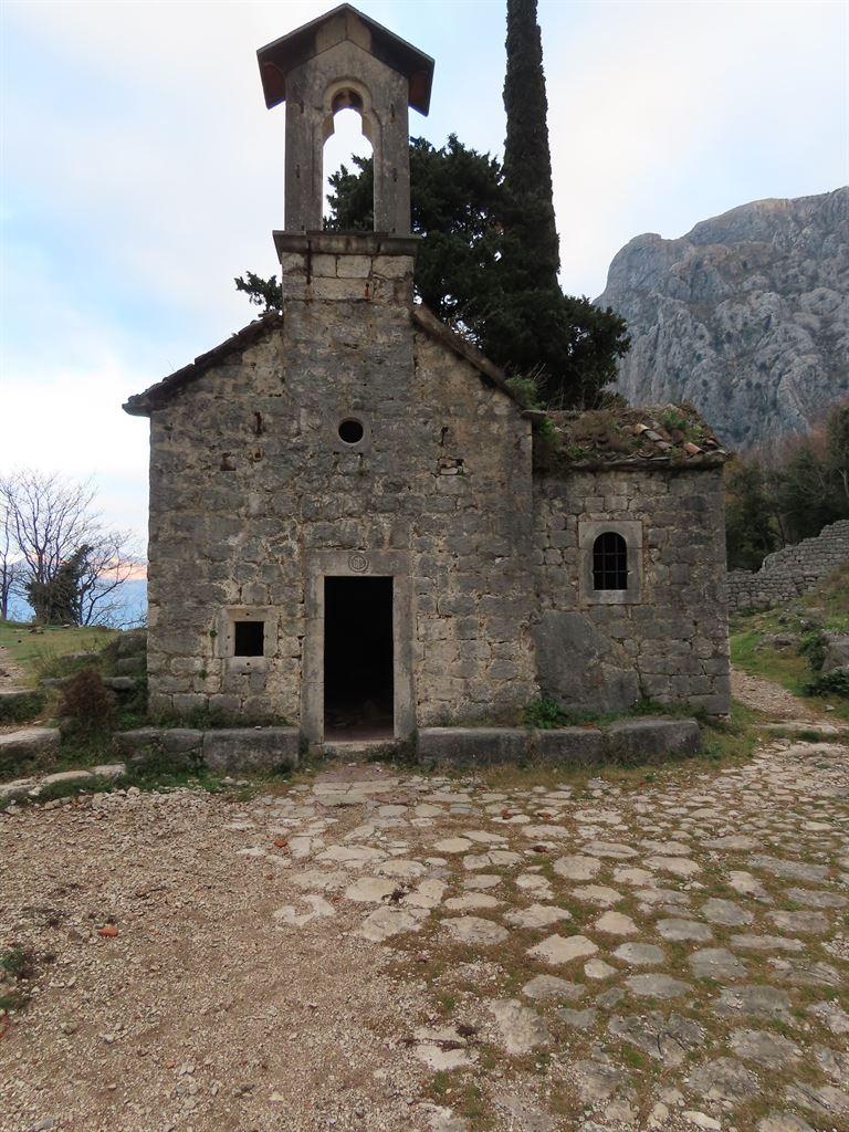 chapel2