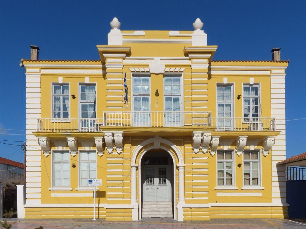 yellow