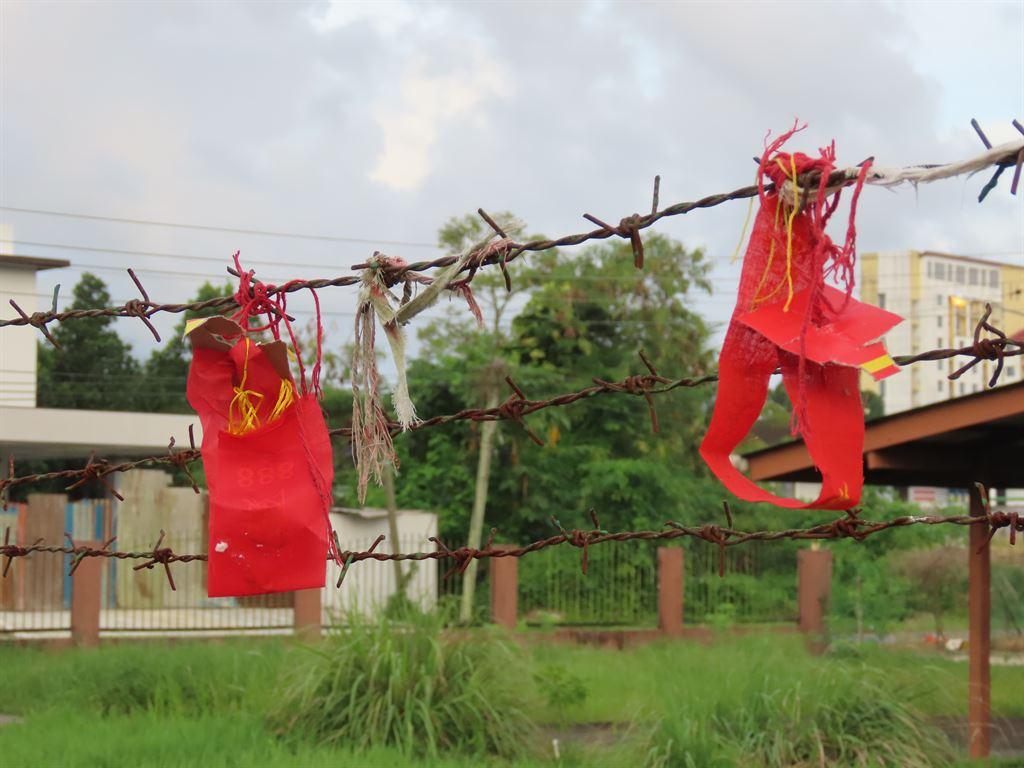 hanging