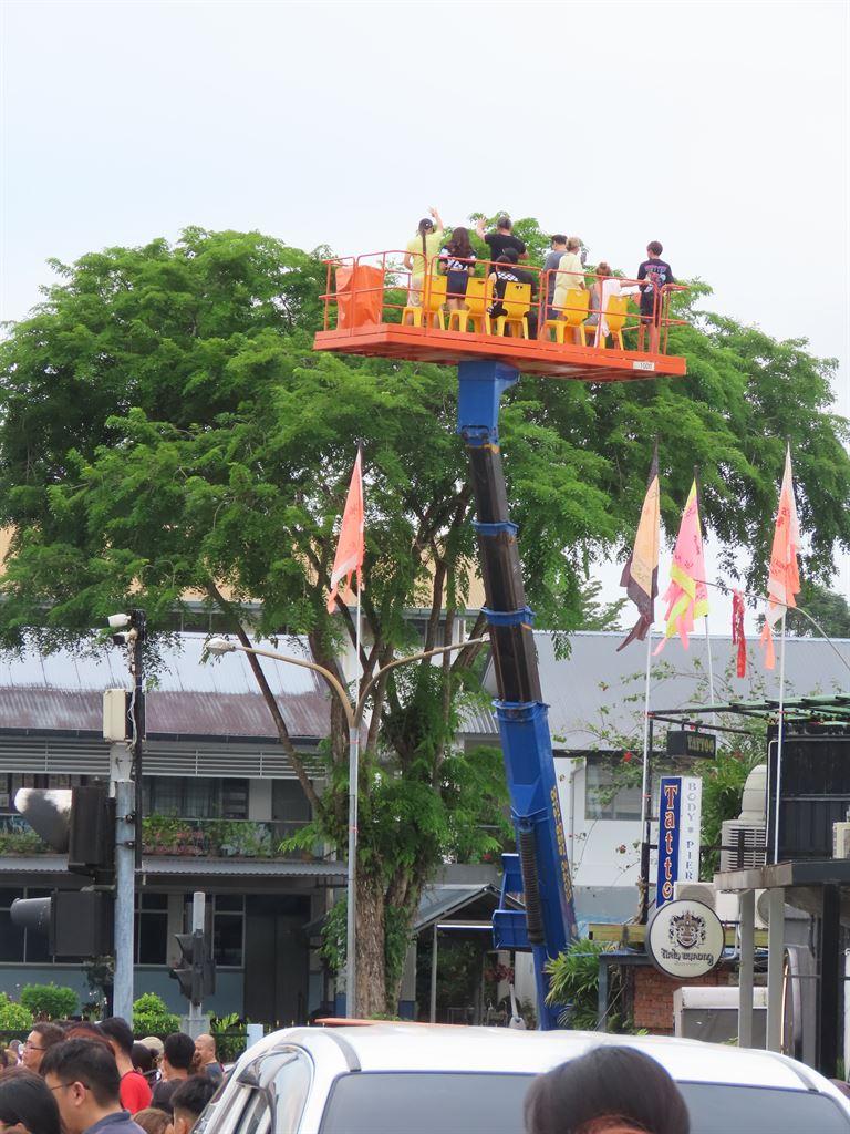 crane1