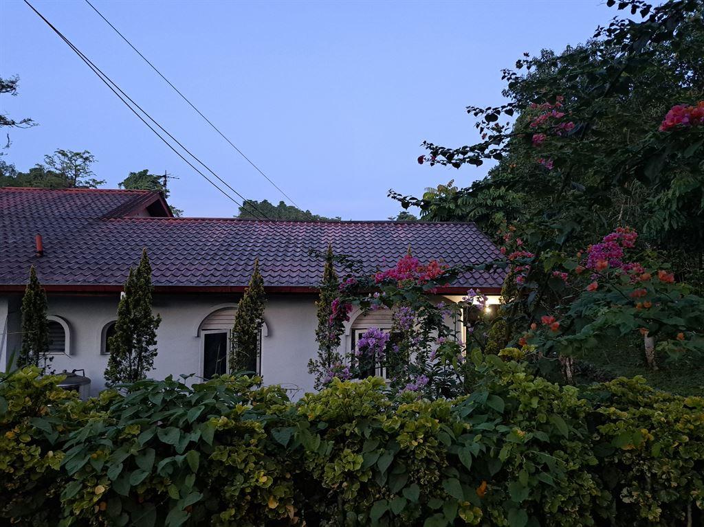 cottage