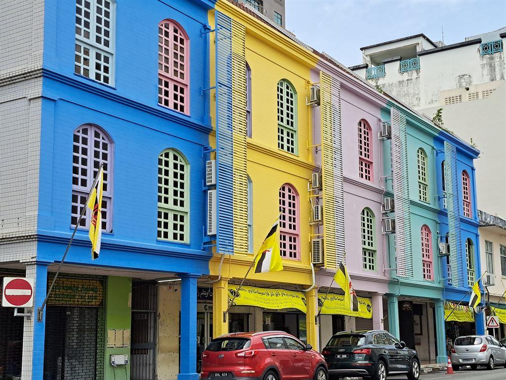 colouredhouses